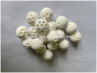 7 gaten 16 mm aluminium katalysator drager Water absorptie 25%