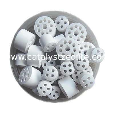 10 Hole 9 Hole 7 Hole 6 Hole 4 Hole Alumina Katalysator Ondersteuning voor waterstofproductie